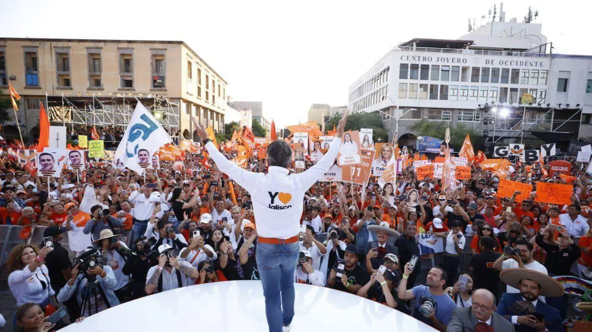 Pablo Lemus cierre de campaña